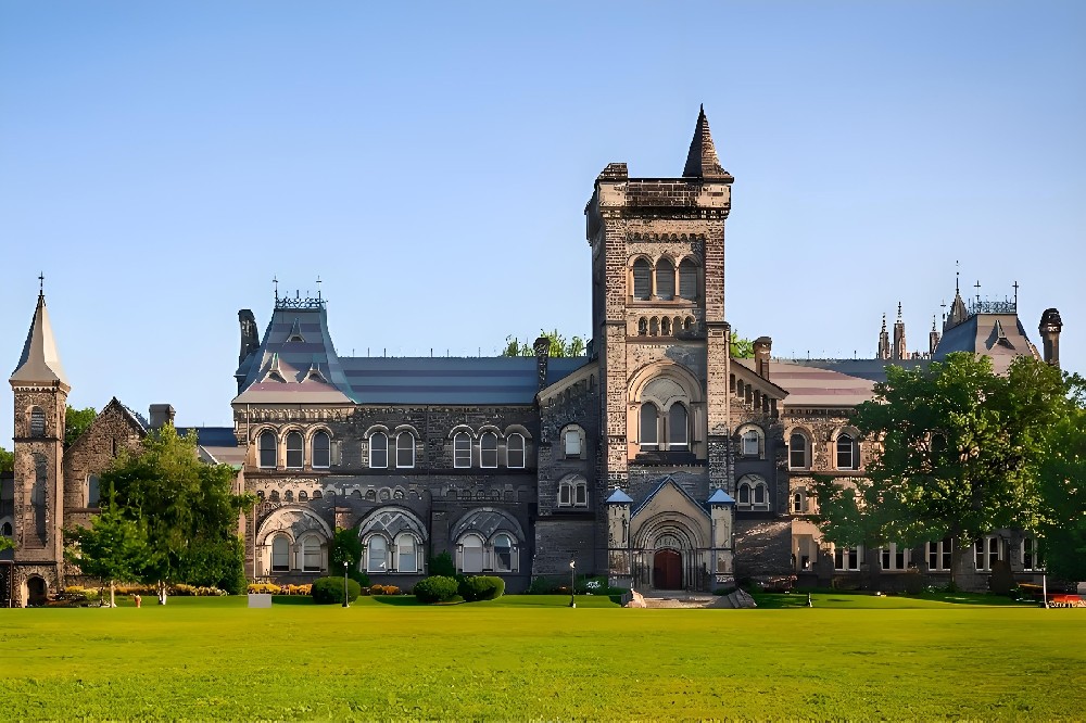 加拿大多伦多大学