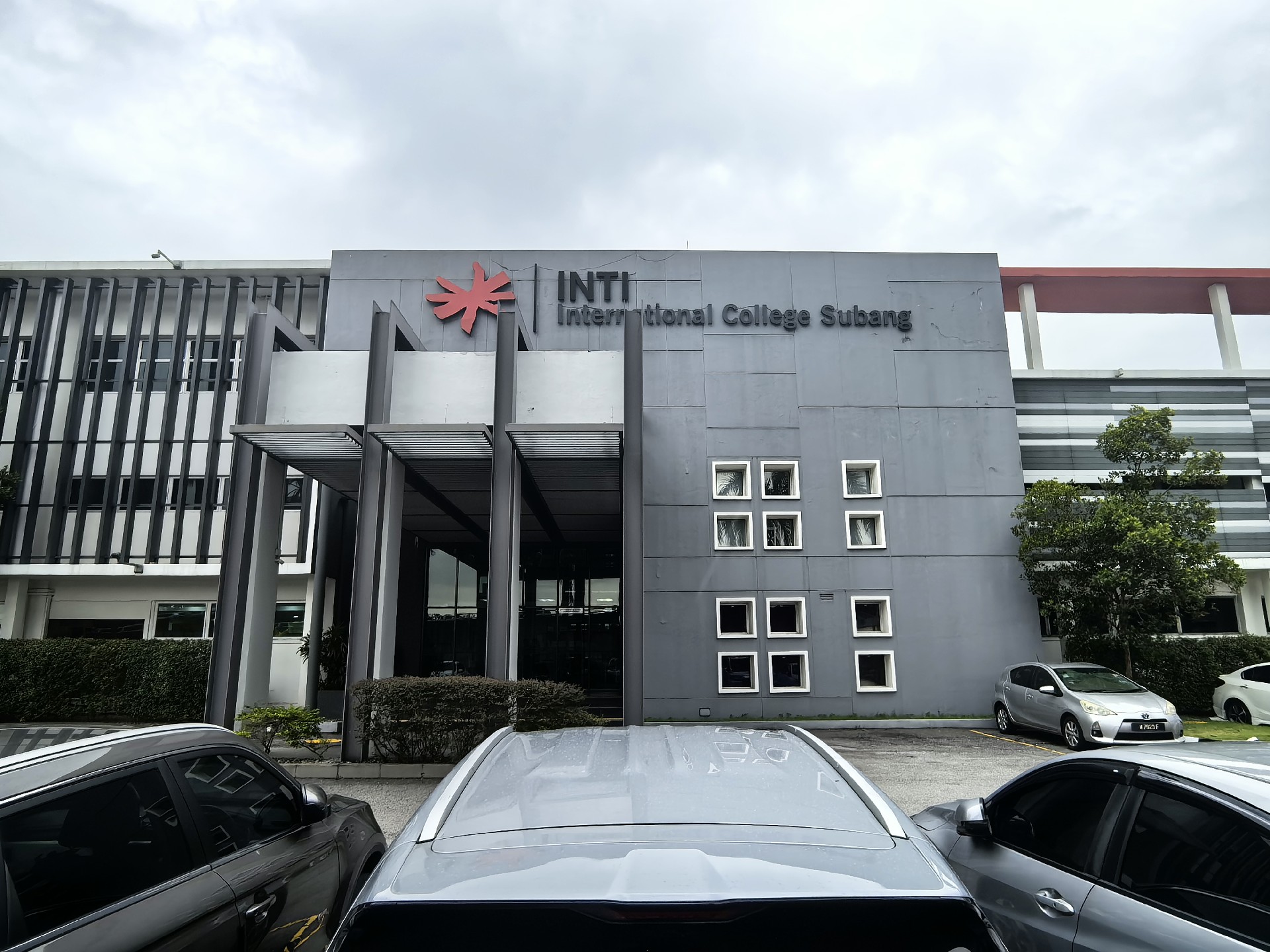 英迪国际大学14.jpg
